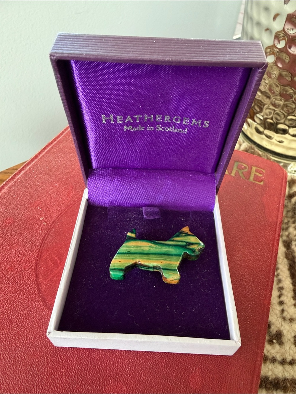 Heathergems Scottie Dog Brooch NIB